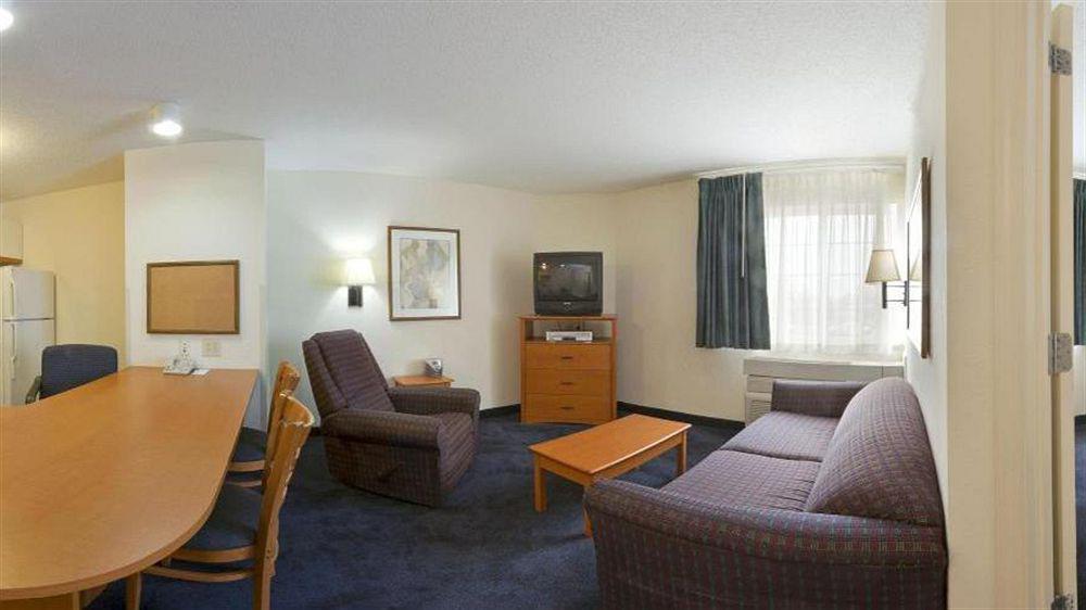Candlewood Suites Sterling By Ihg Zewnętrze zdjęcie