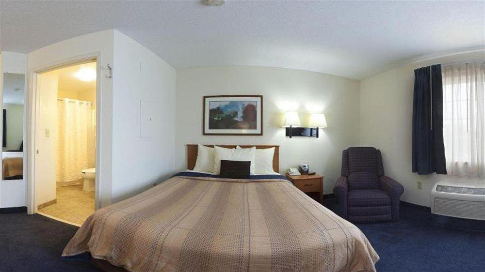 Candlewood Suites Sterling By Ihg Zewnętrze zdjęcie
